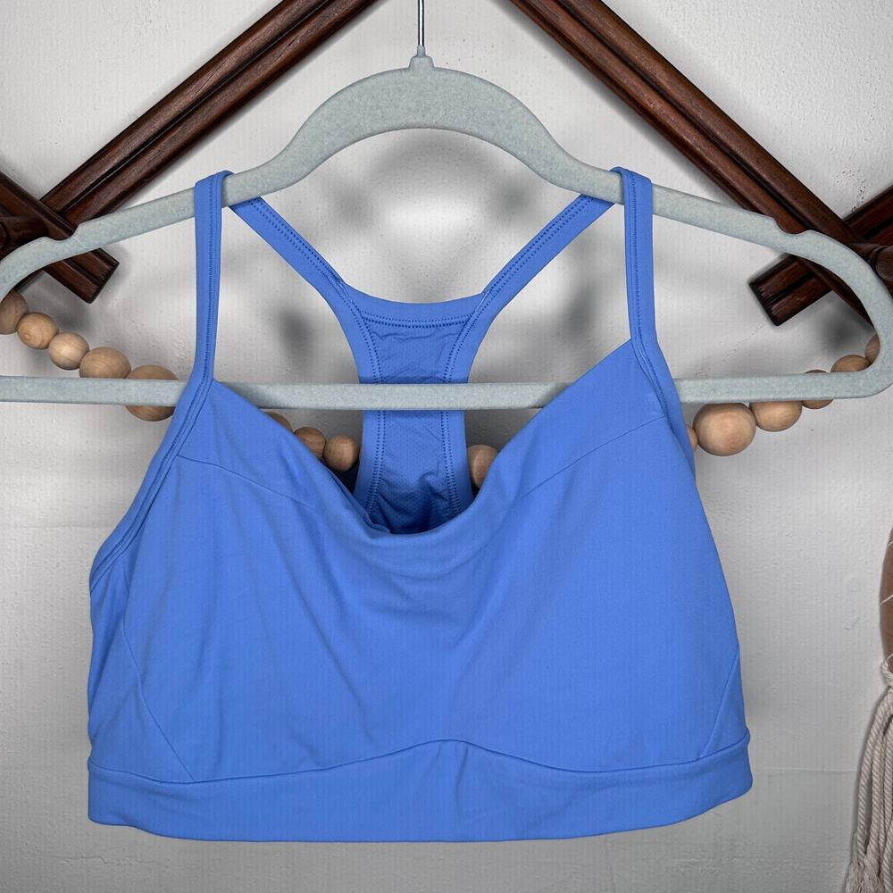 Athleta Perfect Form Waterfall Blue Sports Bra